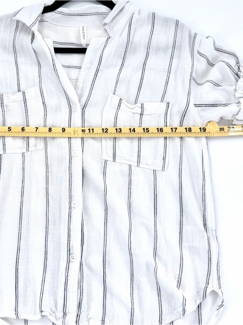Mia & Tess White Black Striped Linen Blend Button Front Blouse Size Small - Picture 6 of 7